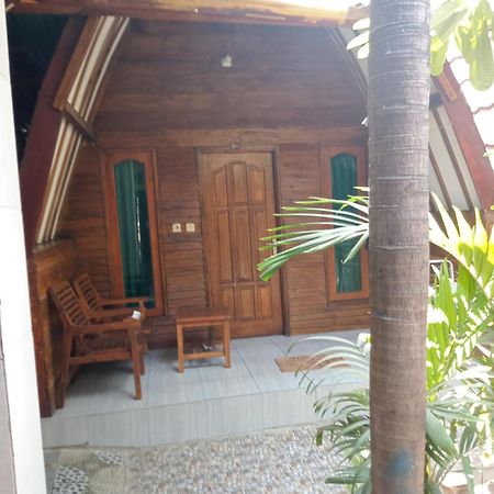 Mirna Homestay Gili Air Bagian luar foto