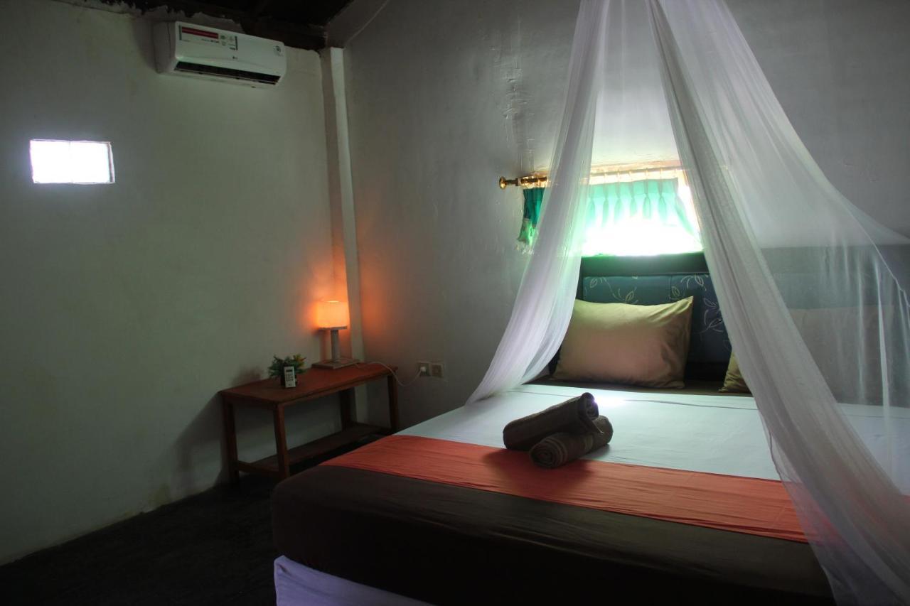 Mirna Homestay Gili Air Bagian luar foto